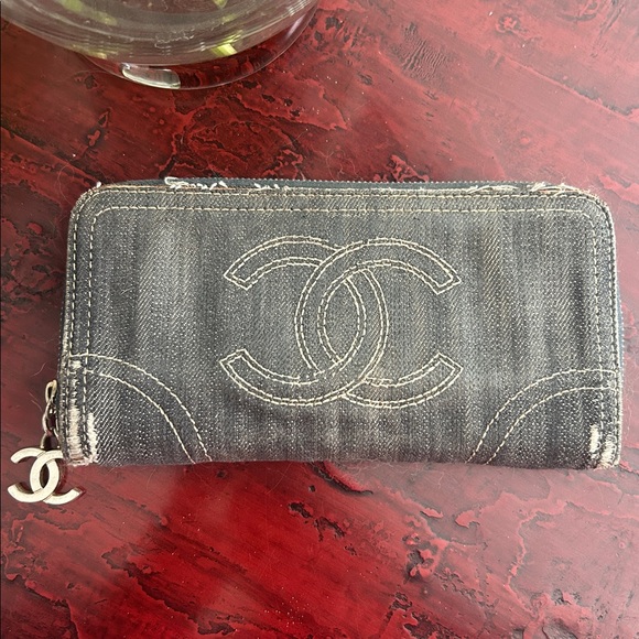 Chanel Denim Wallet - Picture 1 of 13